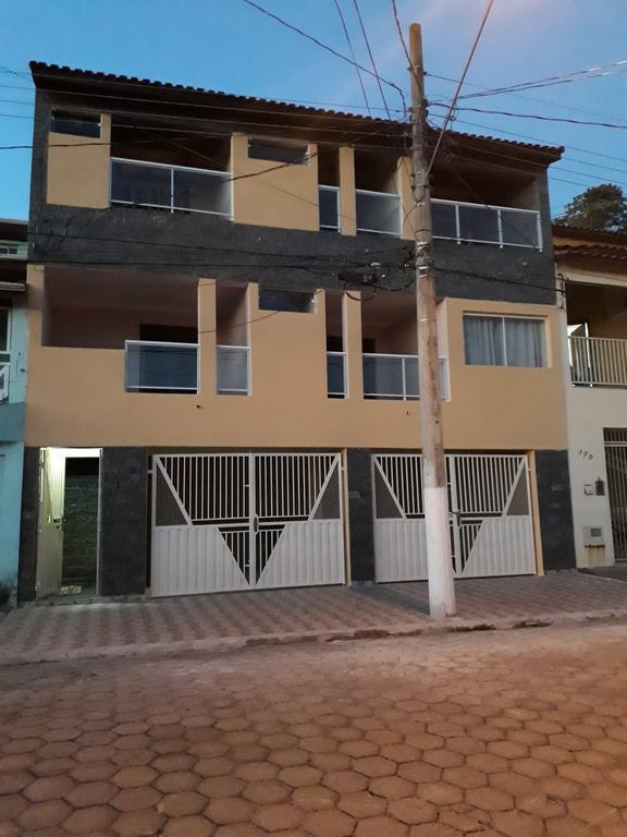 Santa Helena Pousada Cachoeira Paulista Exterior photo